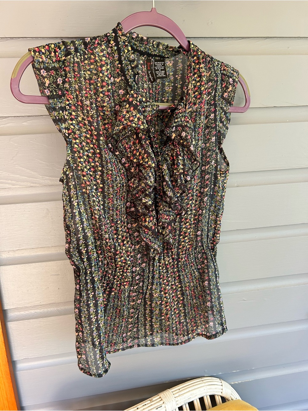Fire Los Angeles Black Multicolor Floral Ruffle Sleeveless Blouse
